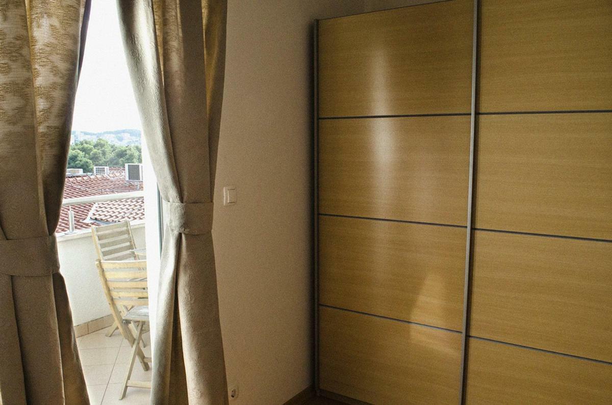 Ferienwohnung Mars Trogir Exterior foto